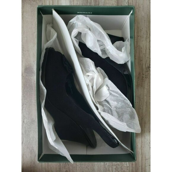 Coldwater Creek Suede Rose Sling Wedge Peep Toe Sandals Womens 8.5 Black NEW - Picture 8 of 14